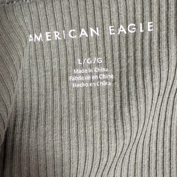 American Eagle Tank Top Large Green Ribbed Double Strap Cut Out Crop Tank - Picture 6 of 9